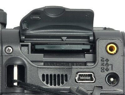 FUJIFILM FinePix S5000