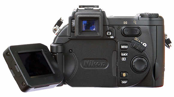 Nikon Coolpix 5700